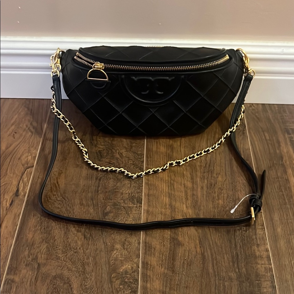 Tory Burch Black Quilted Crossbody Bag with Gold Chain
